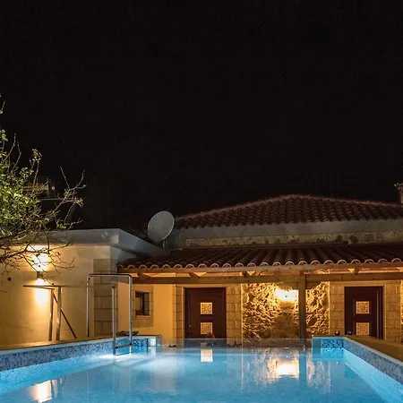 Private Sapphiros Villa *